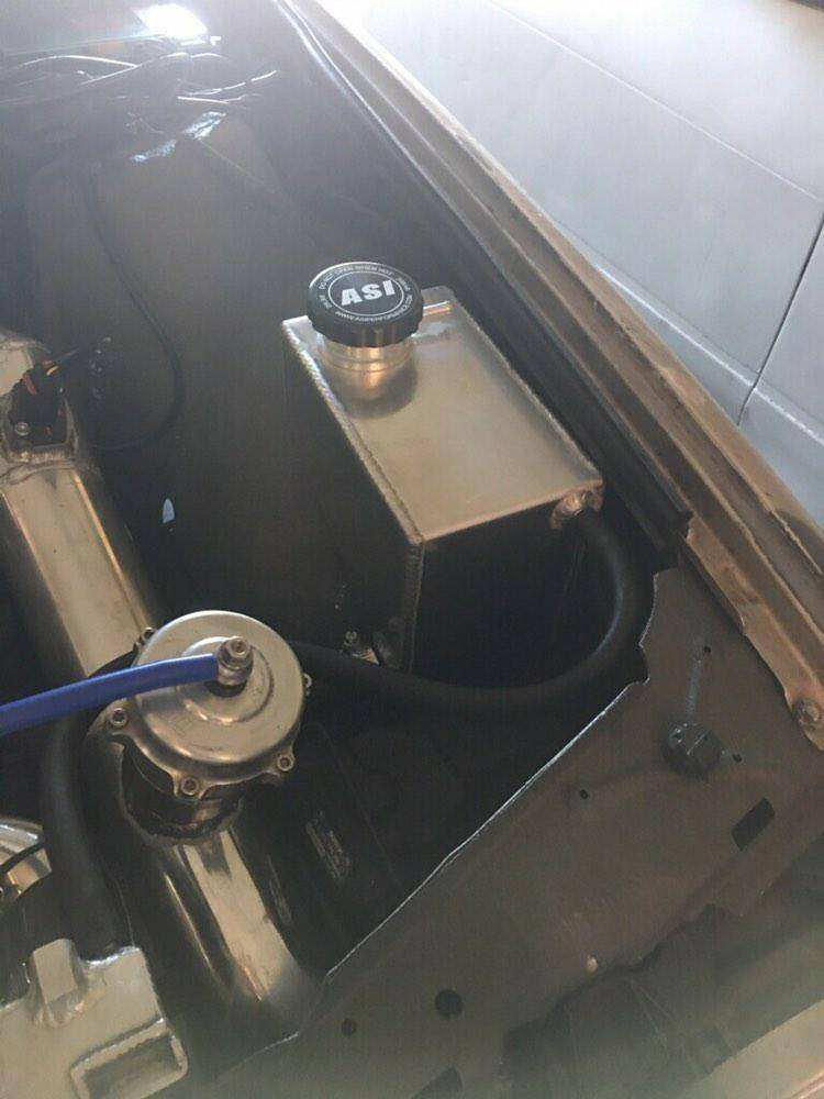 FourKegs Fab Late Model(E30) Coolant Tank